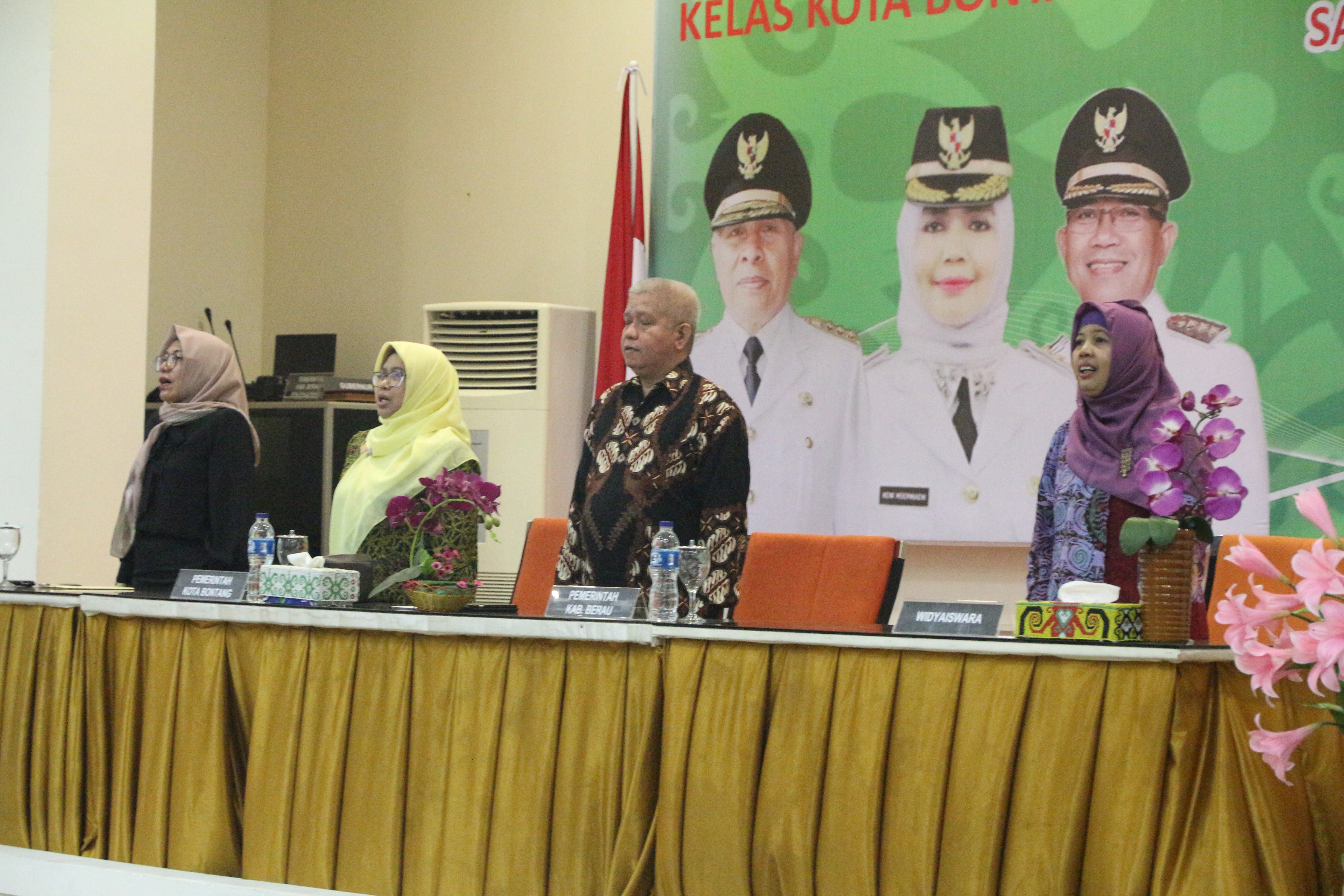 Penutupan Latsar Kota Bontang dan Kabupaten Berau