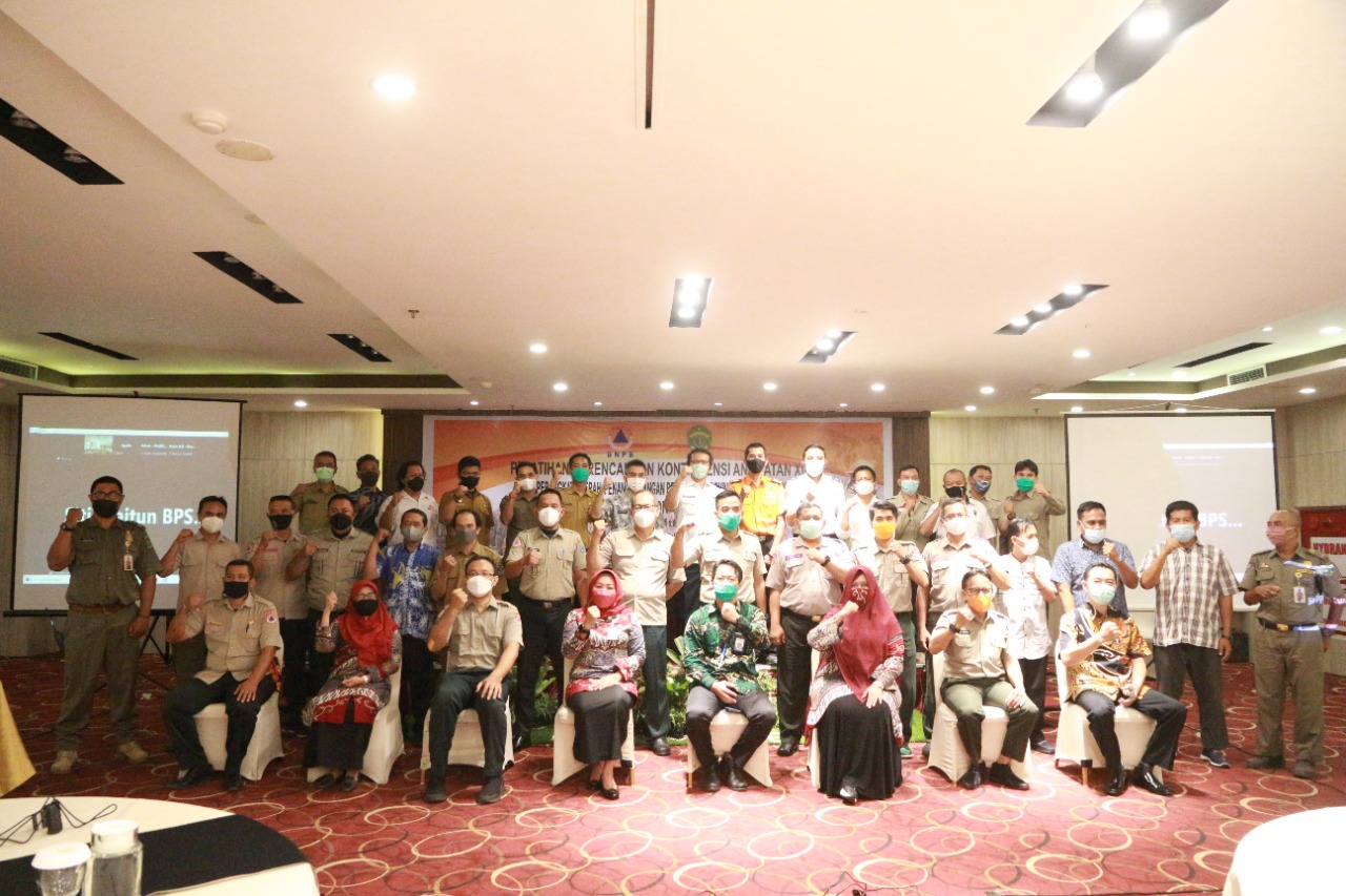 Pelatihan Perencanaan Kontingensi Angkatan XII bagi Perangkat Daerah Penanggulangan Bencana di Provinsi Kalimantan Timur